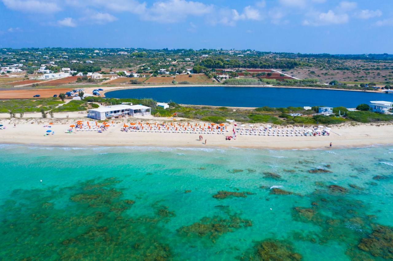 Spiaggia Bianca Apartments Torre Vado Exteriör bild